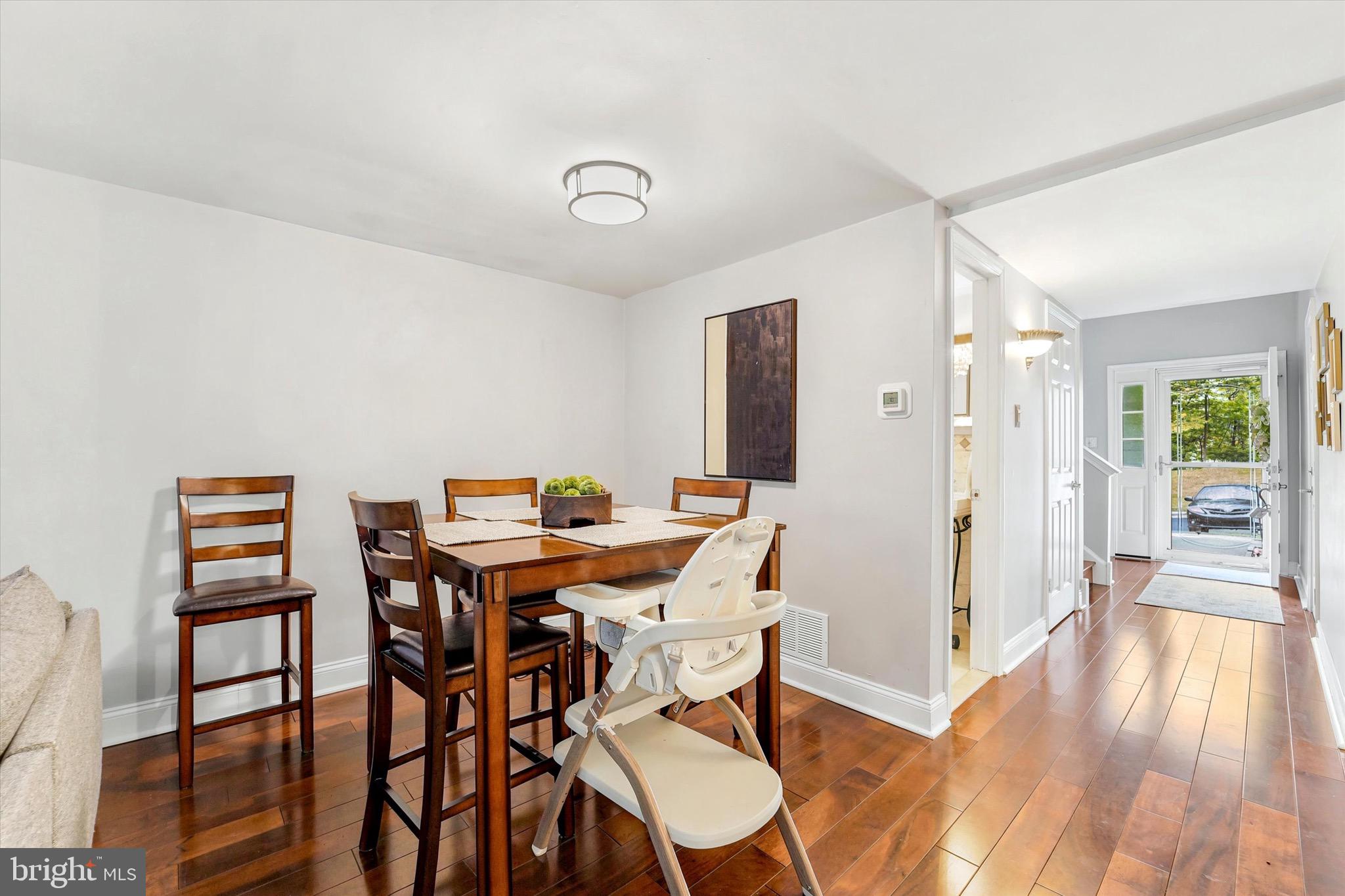 WOODLYN CROSSING - Residential
