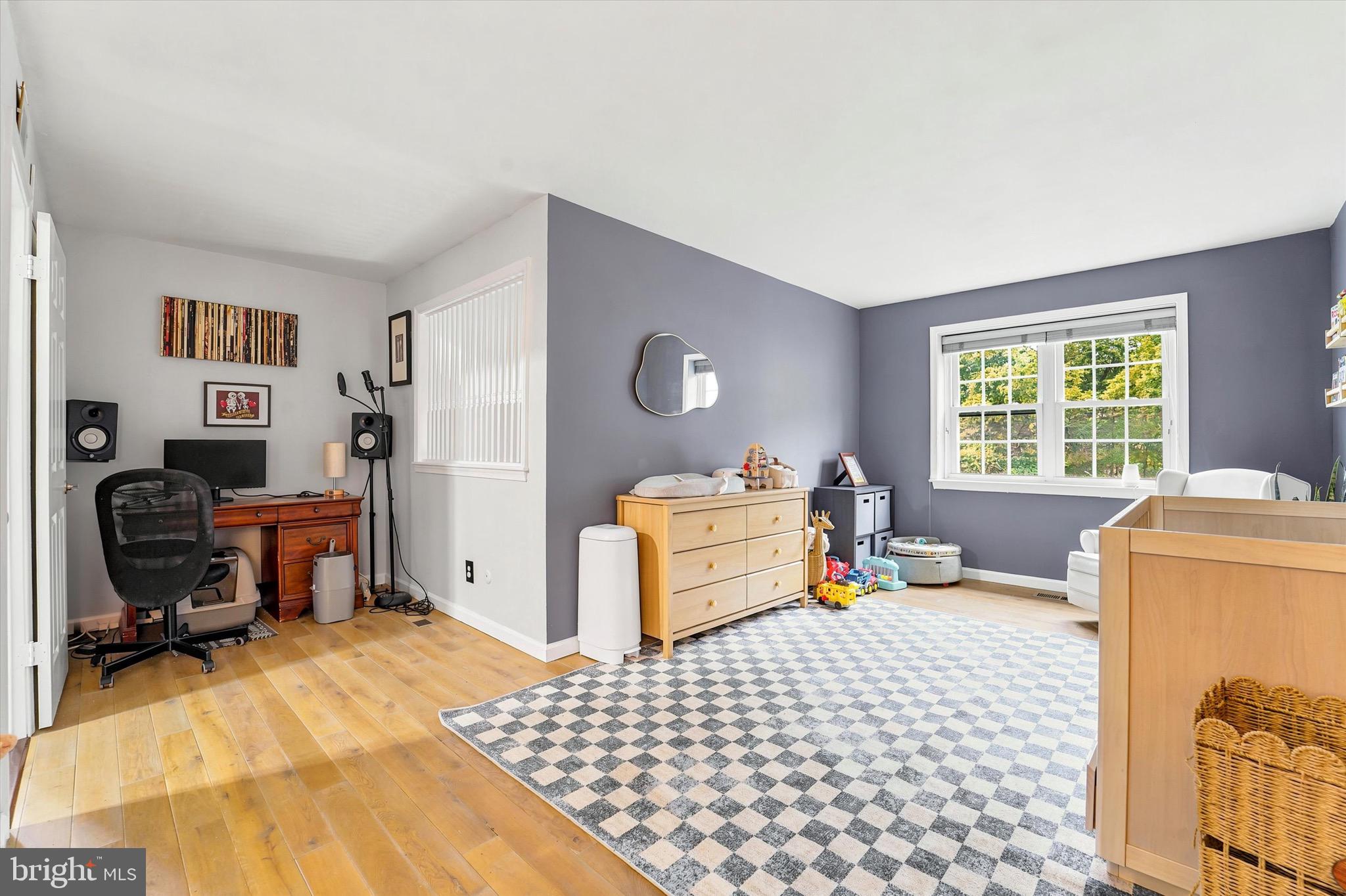 WOODLYN CROSSING - Residential