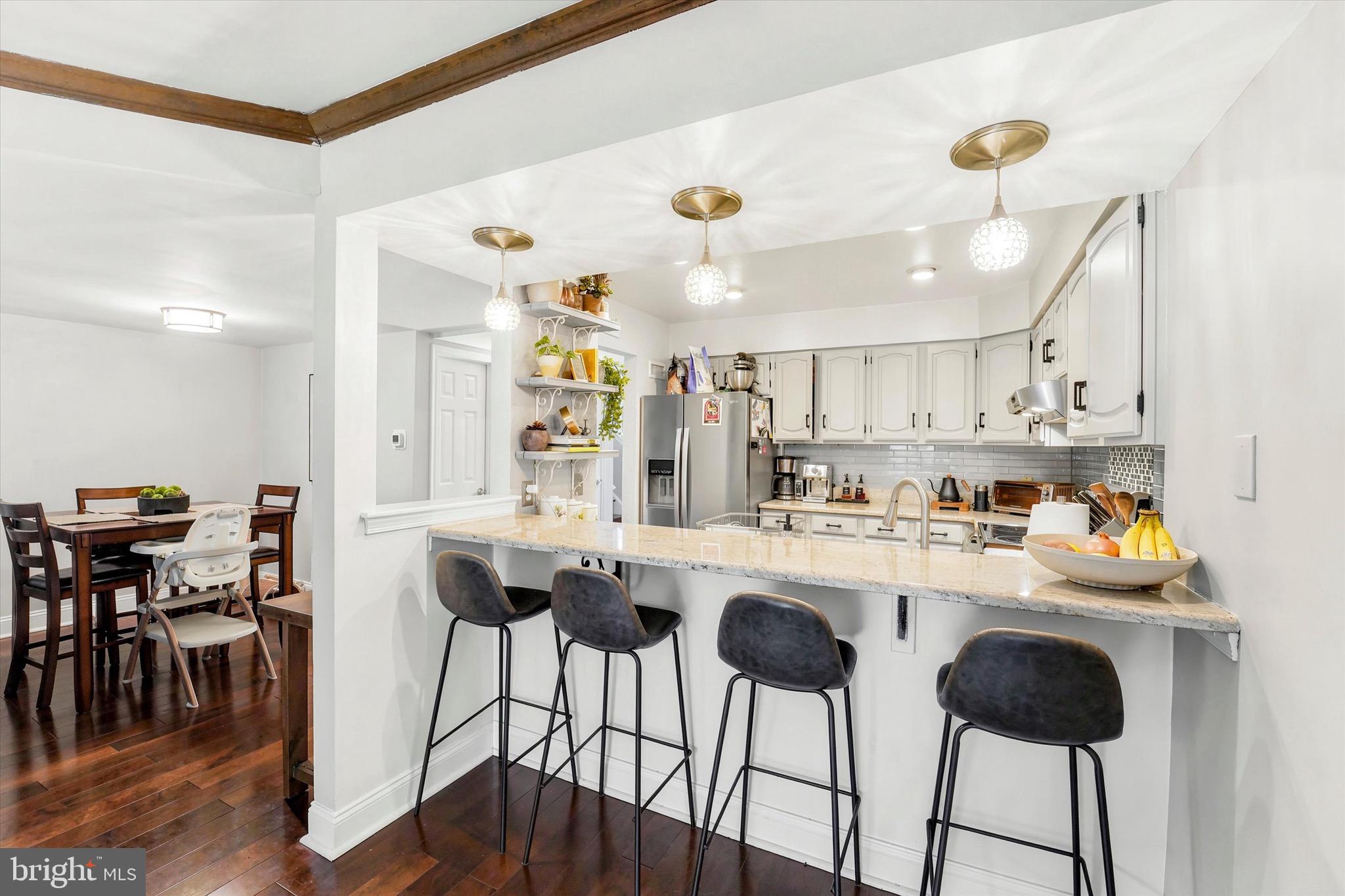 WOODLYN CROSSING - Residential