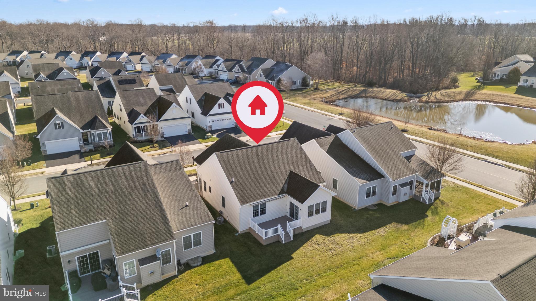 VILLAGE OF EASTRIDGE - Residential