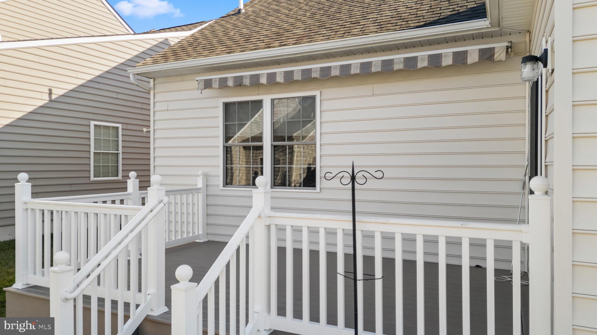 VILLAGE OF EASTRIDGE - Residential