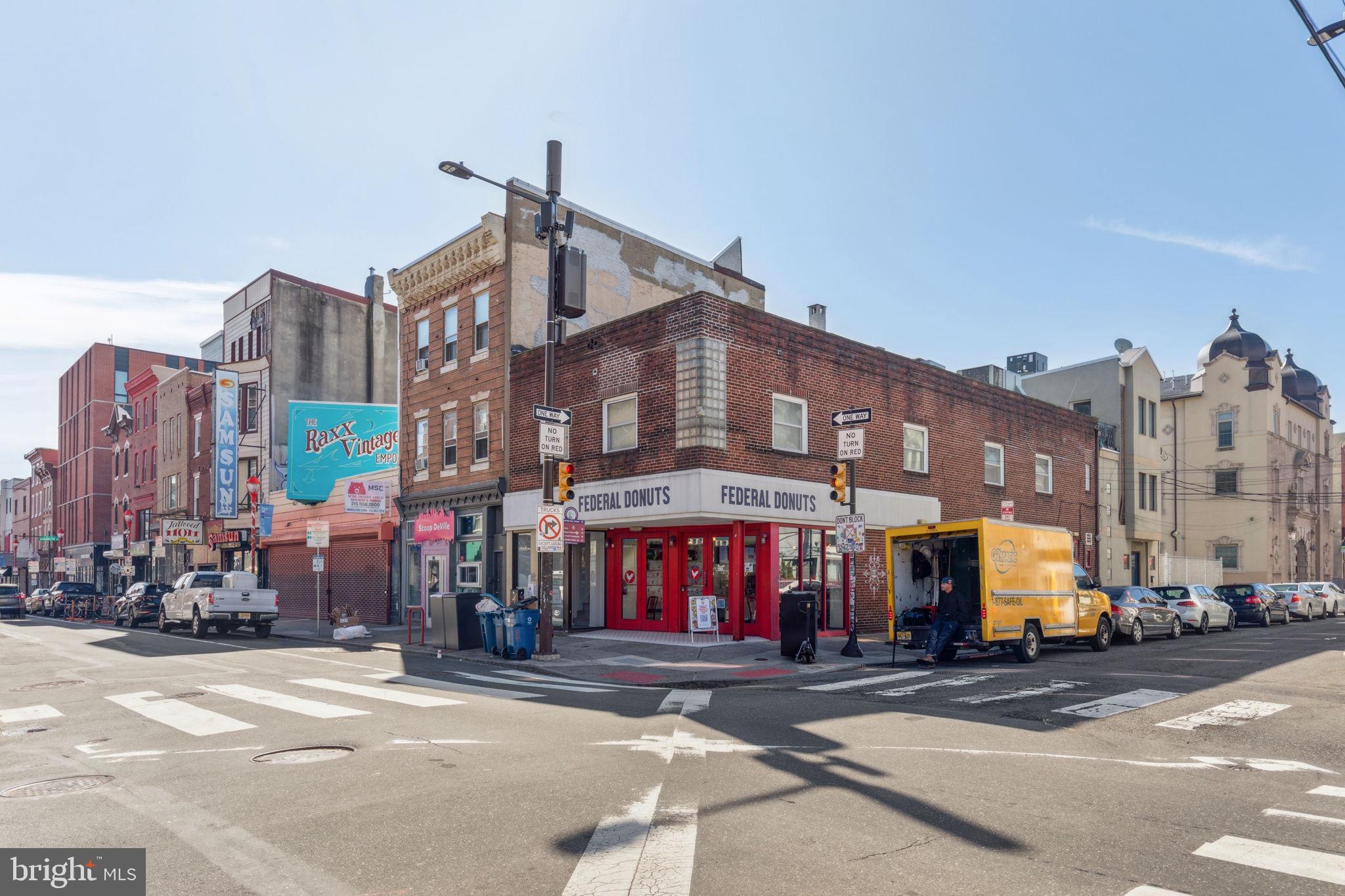 QUEEN VILLAGE - Residential Lease