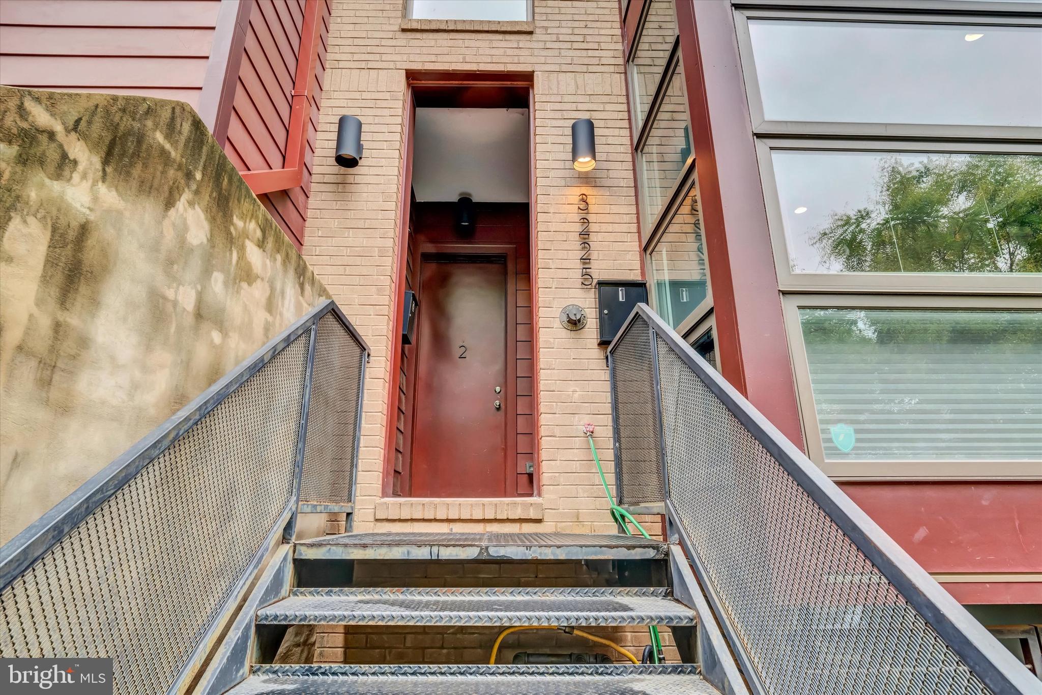 3225 SHERMAN AVENUE NW 1