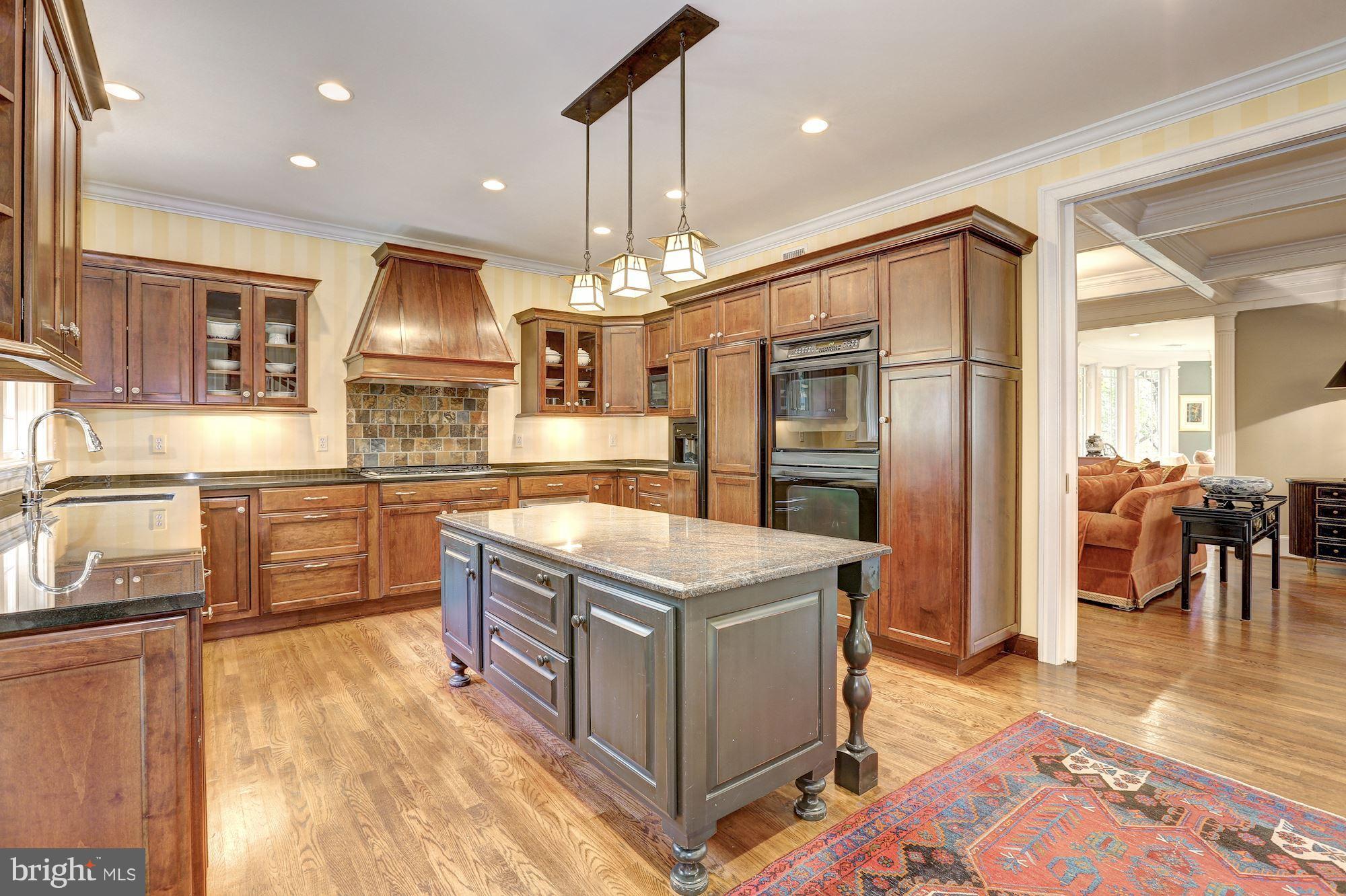 GLEN ECHO HEIGHTS - Residential