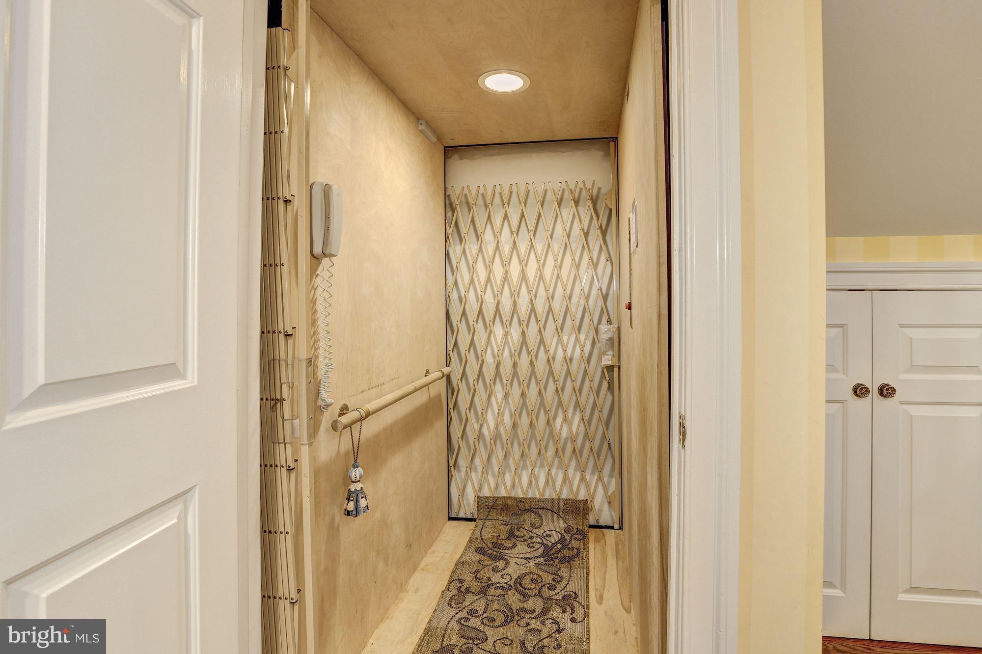 GLEN ECHO HEIGHTS - Residential