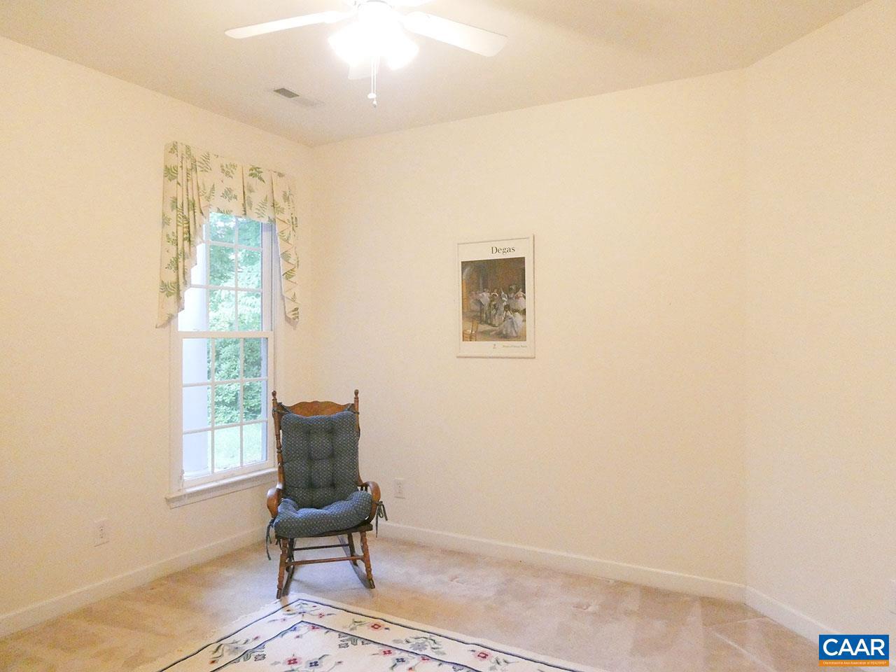 DUNLORA - Residential