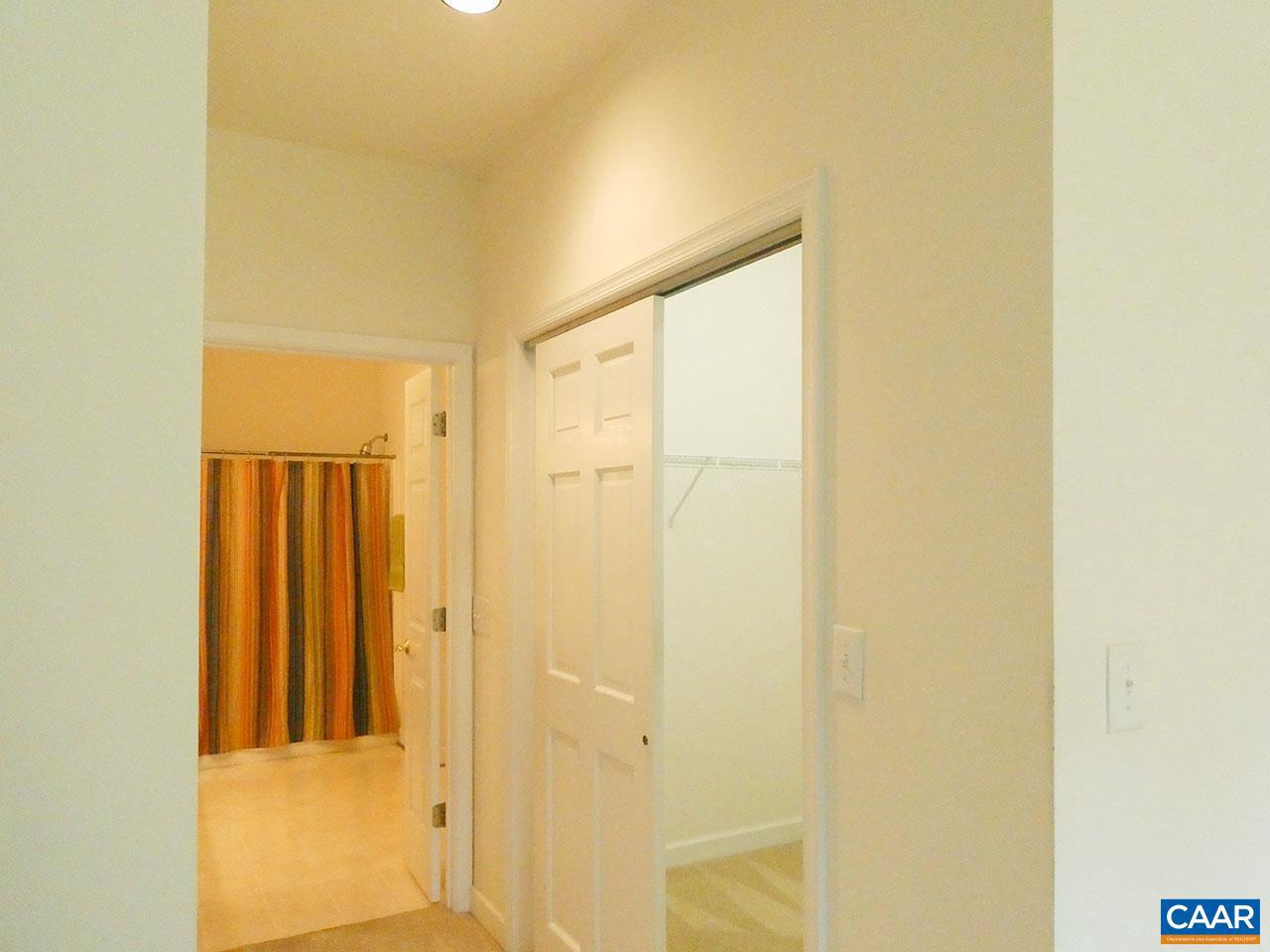 DUNLORA - Residential