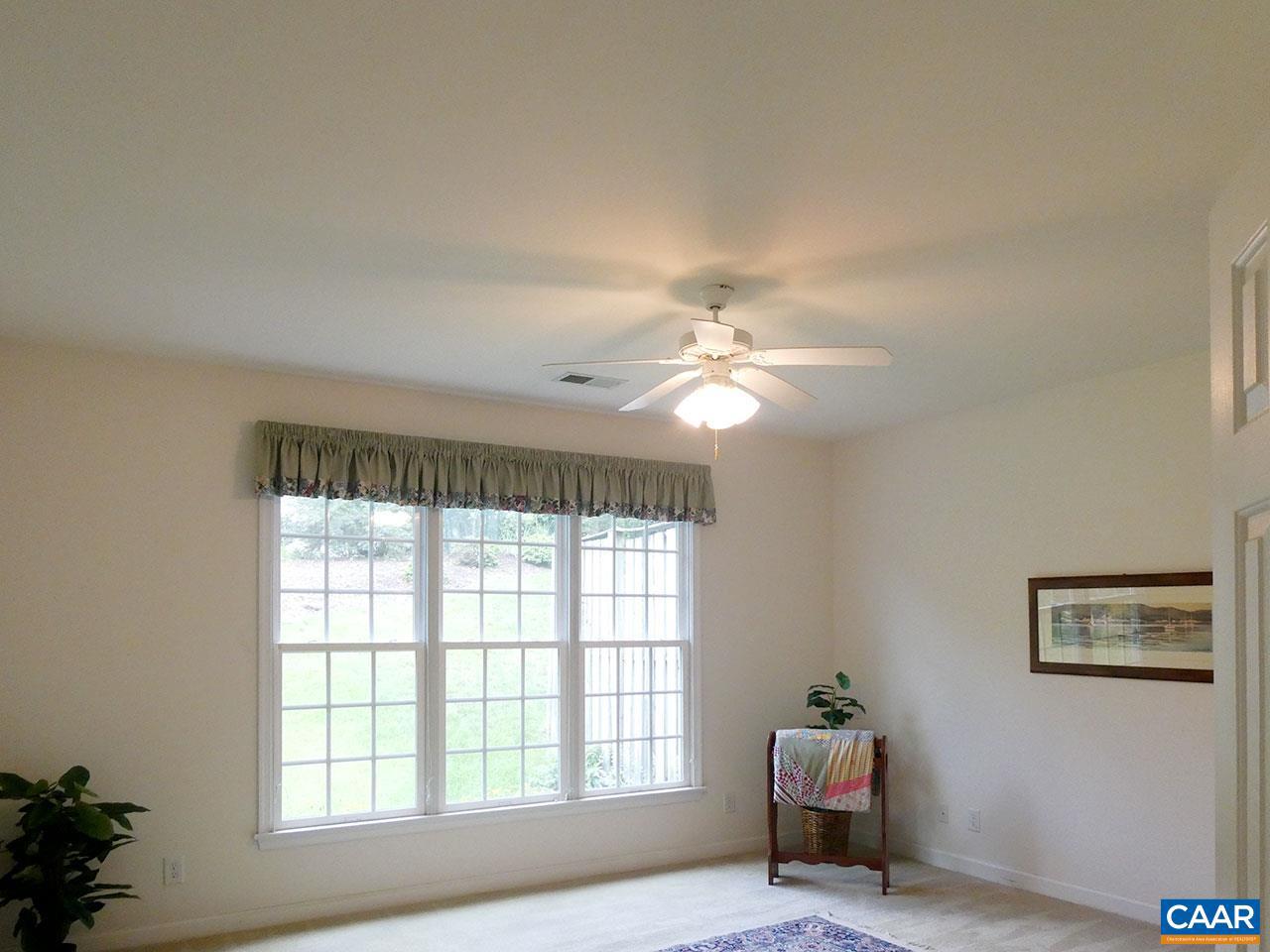 DUNLORA - Residential