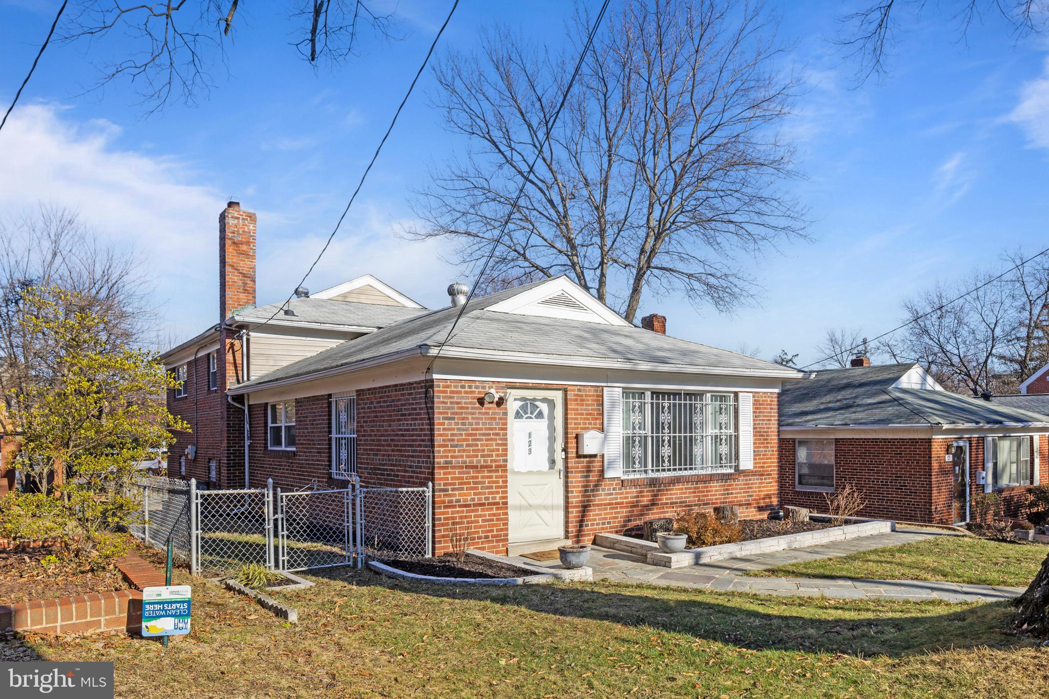 123 WALNUT STREET NW