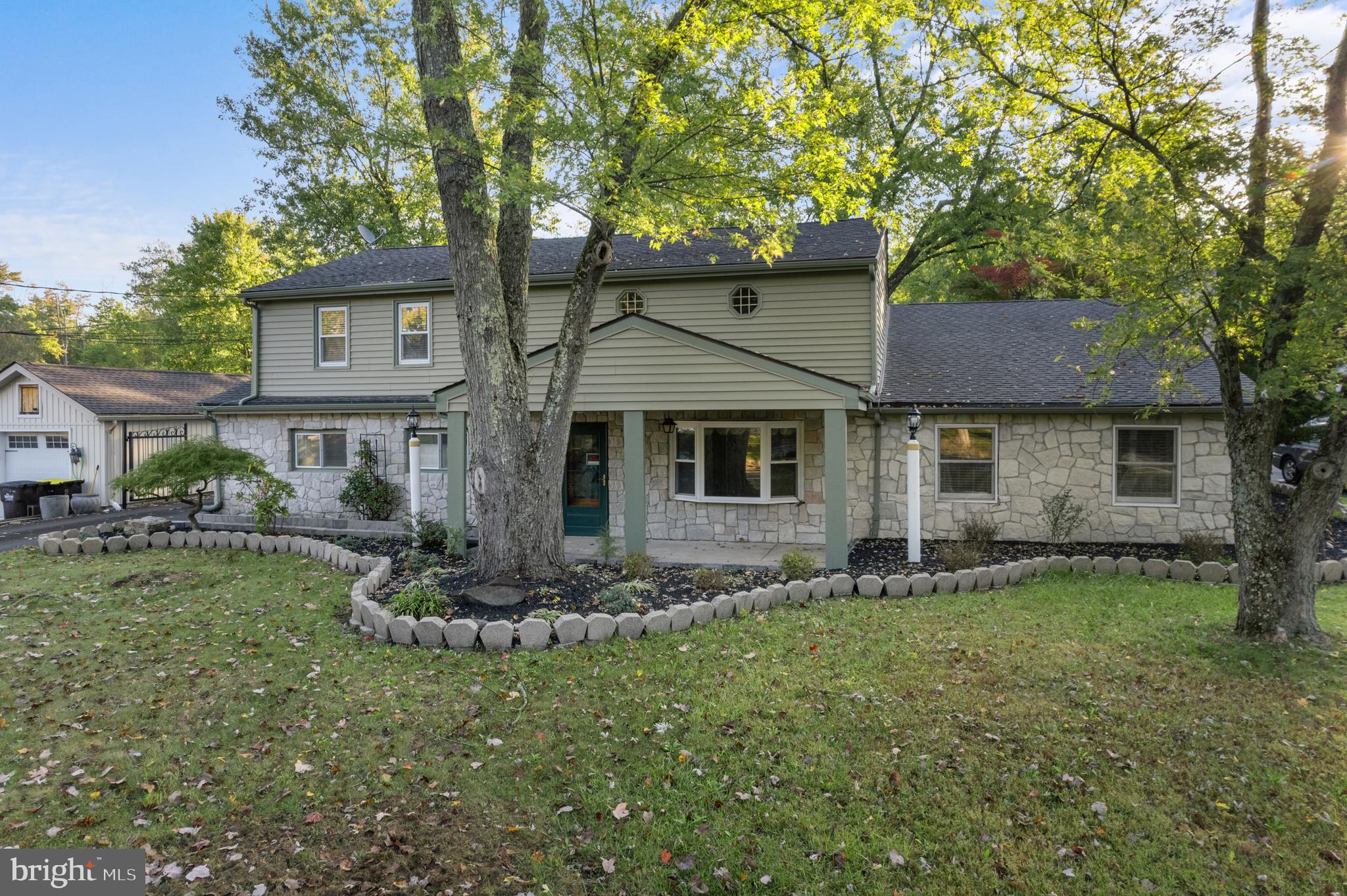 2965 UPPER RIDGE ROAD