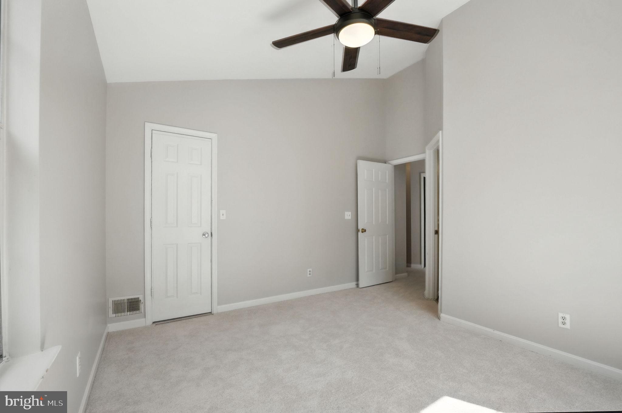 SOUTHLAKE AT MONTCLAIR - Residential