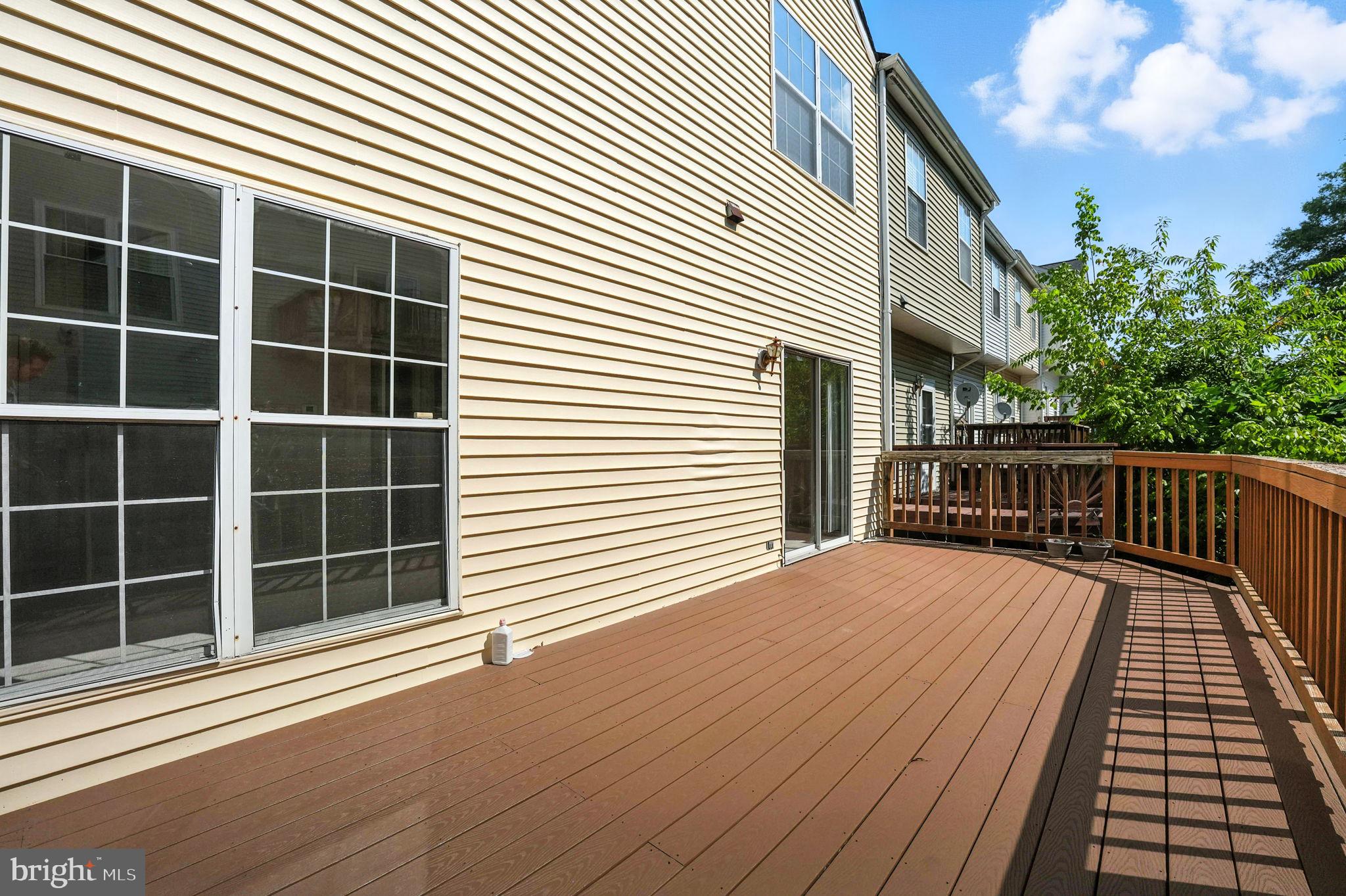 SOUTHLAKE AT MONTCLAIR - Residential