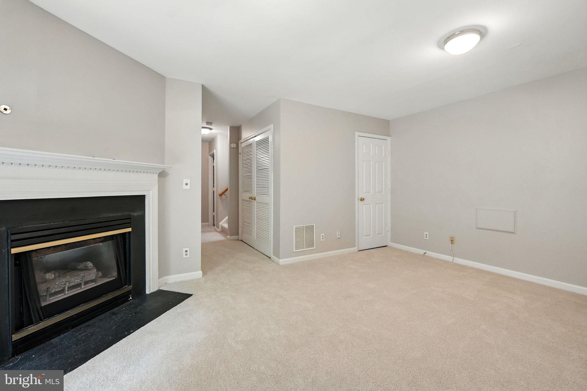 SOUTHLAKE AT MONTCLAIR - Residential