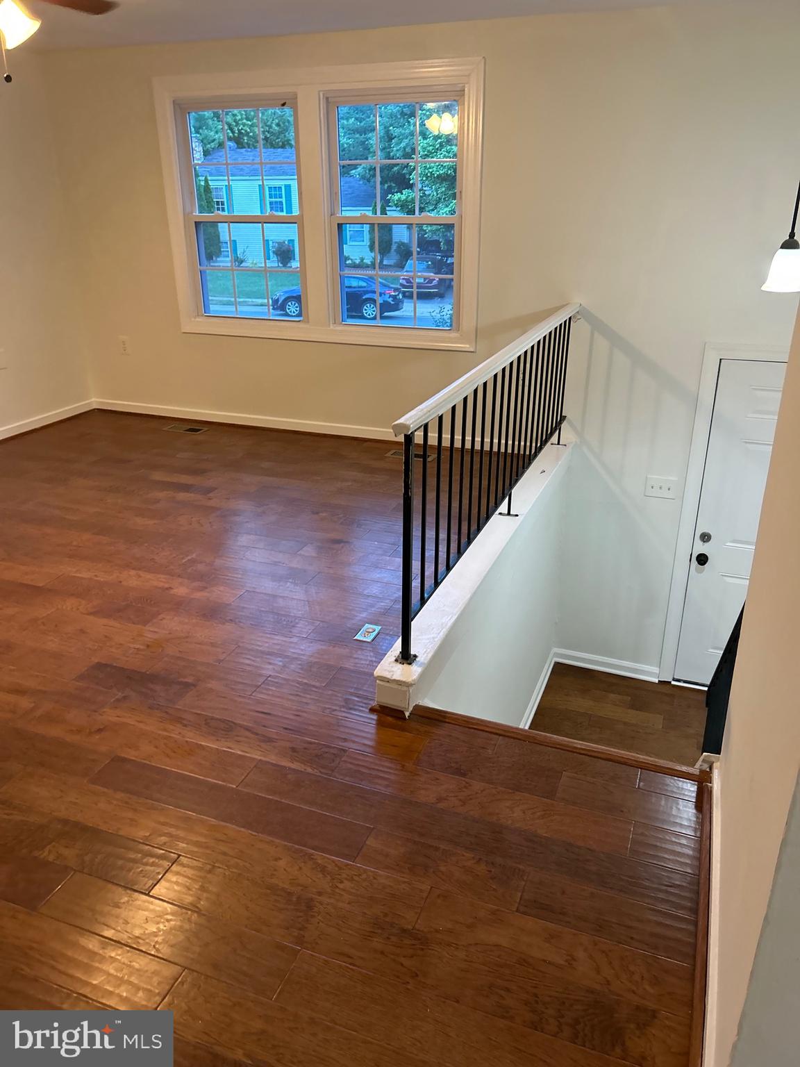 DULLES PARK - Residential