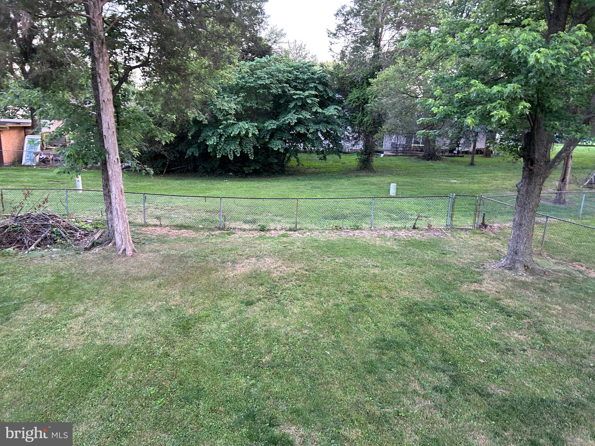 DULLES PARK - Residential