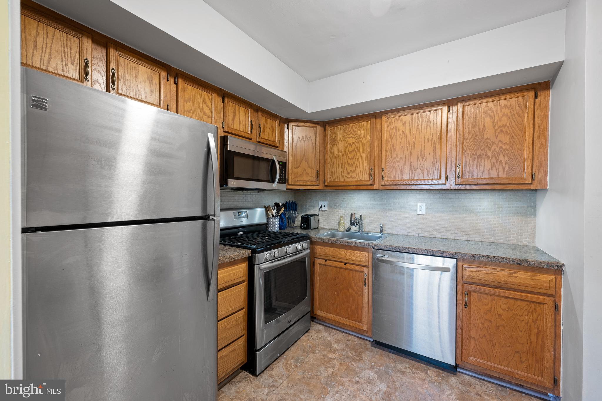 PAINTERS CROSSING - Residential