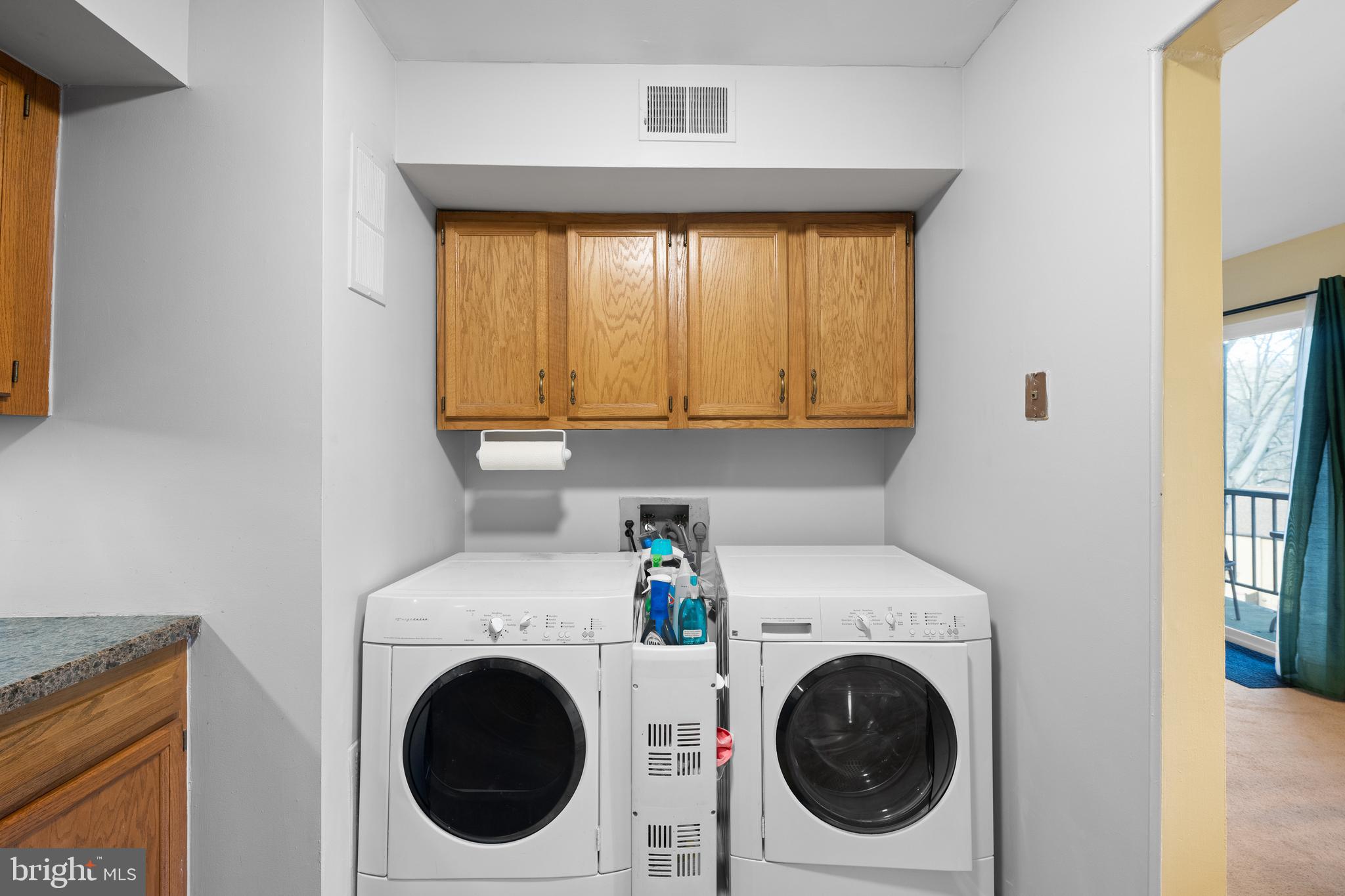 PAINTERS CROSSING - Residential