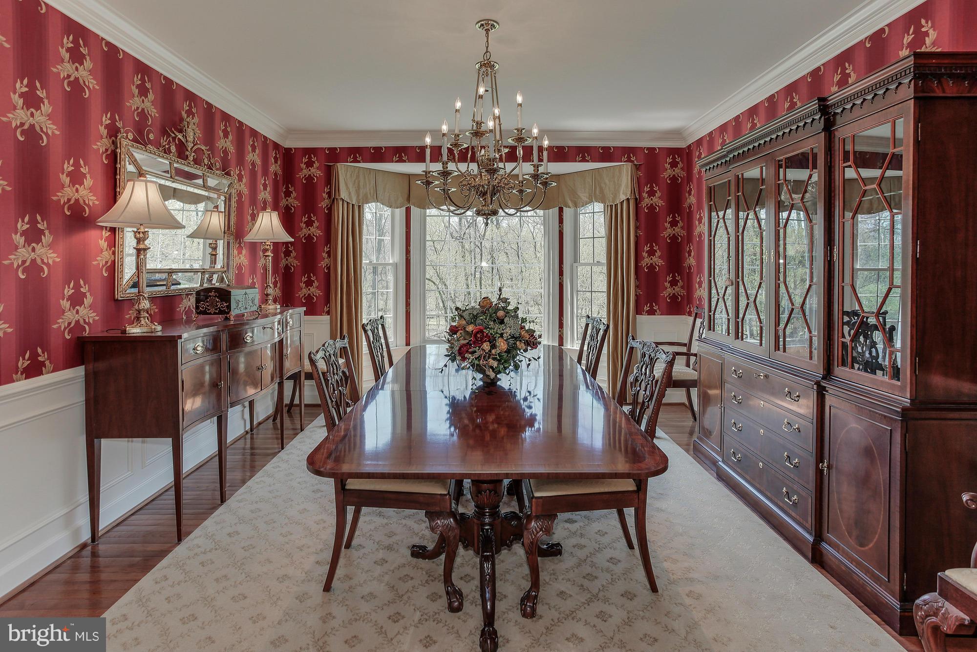 MUSTANG CROSSING - Residential