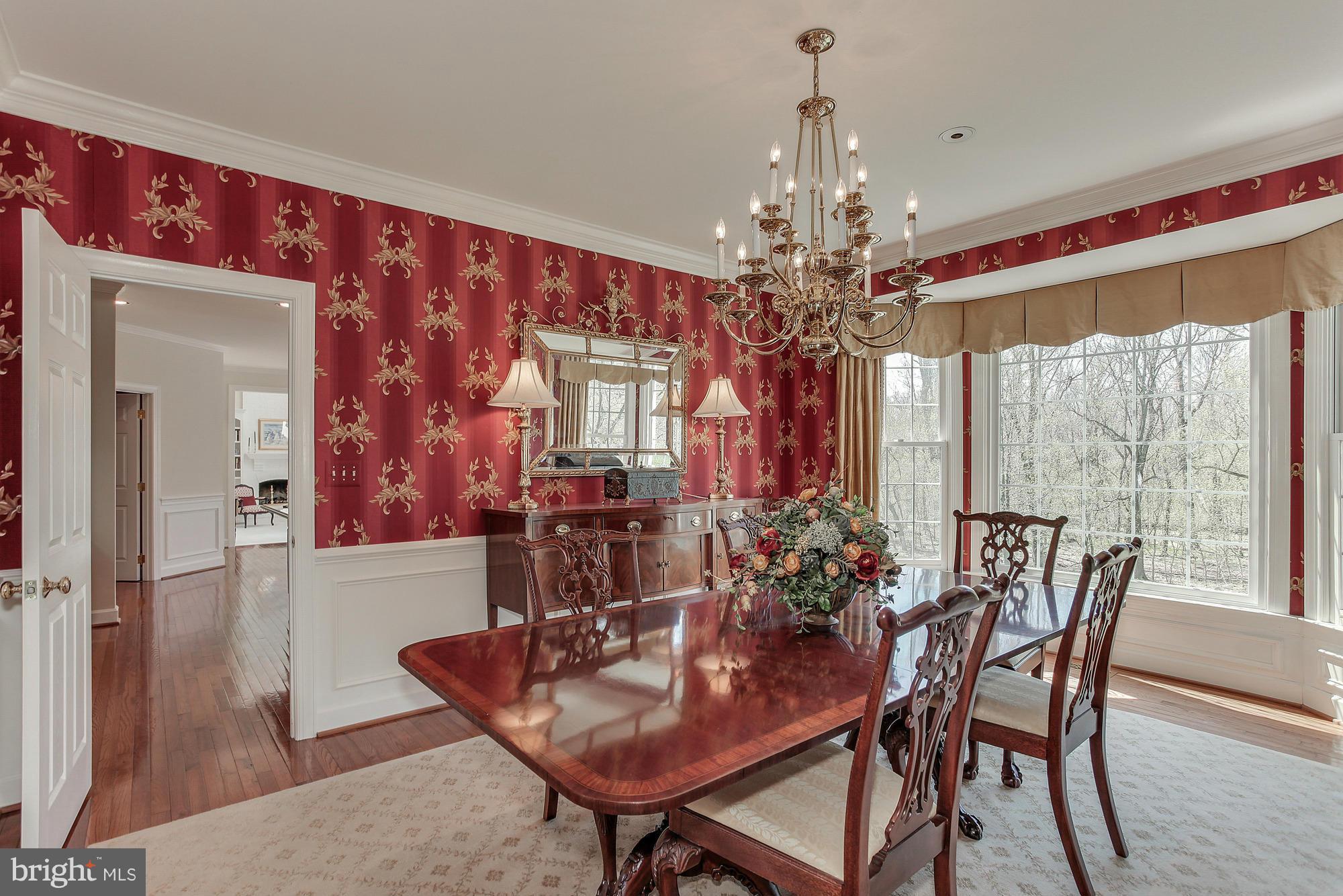 MUSTANG CROSSING - Residential