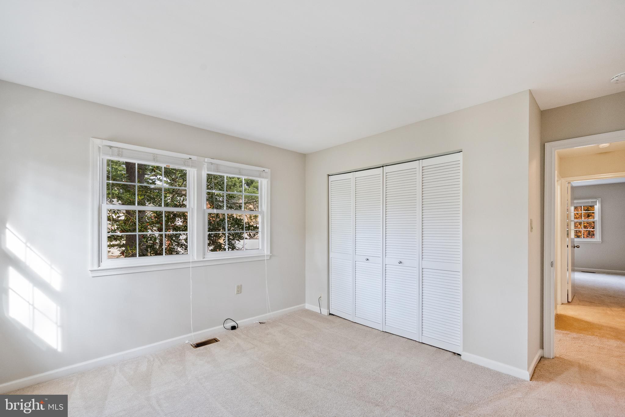 TOWNES OF MOOREFIELD - Residential