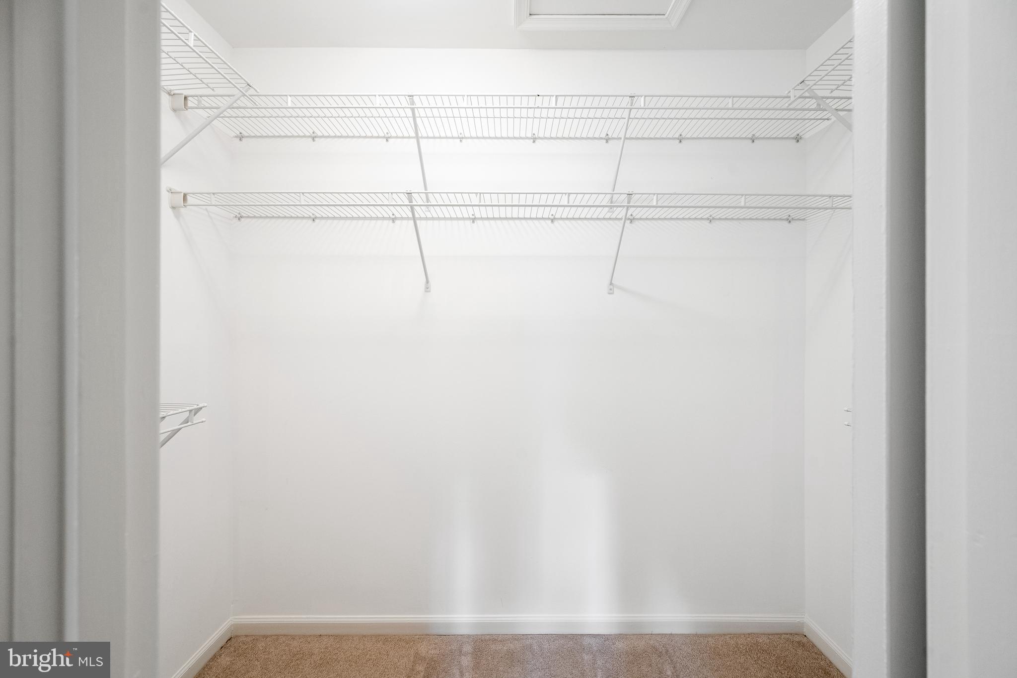 TOWNES OF MOOREFIELD - Residential