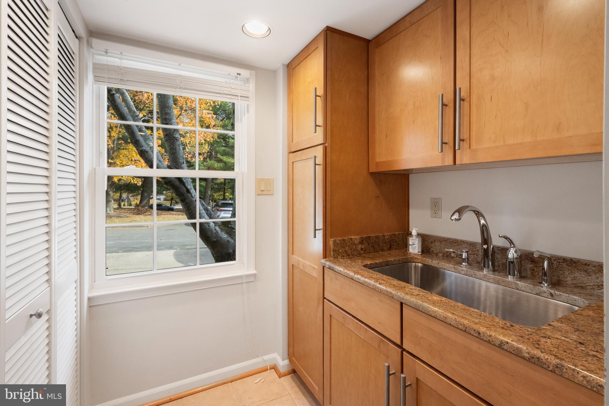 TOWNES OF MOOREFIELD - Residential