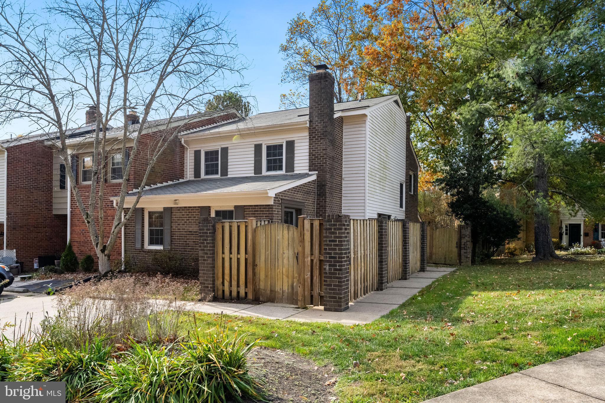 TOWNES OF MOOREFIELD - Residential