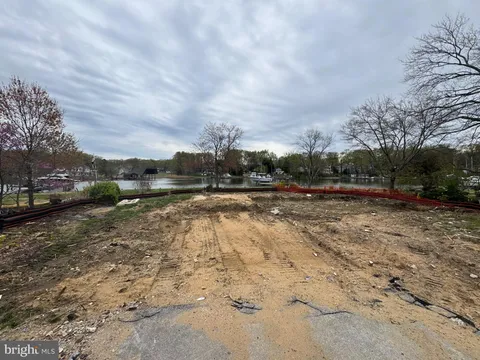3887 Cotter Drive, Edgewater, MD MLS: MDAA2111652