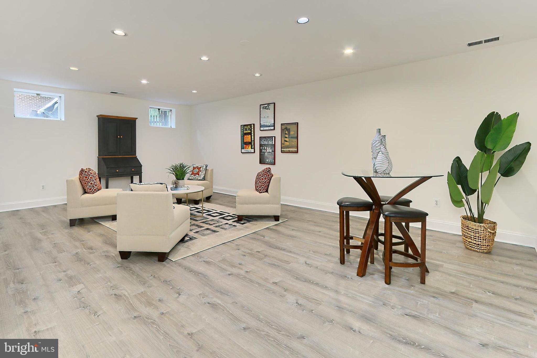 FRANKLIN PARK - Residential