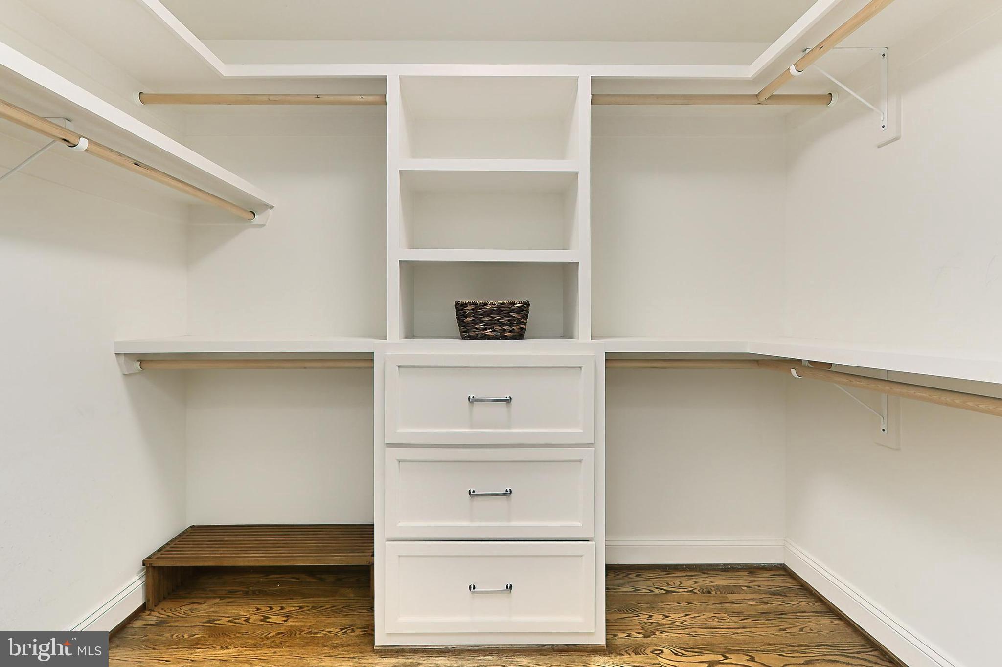 FRANKLIN PARK - Residential