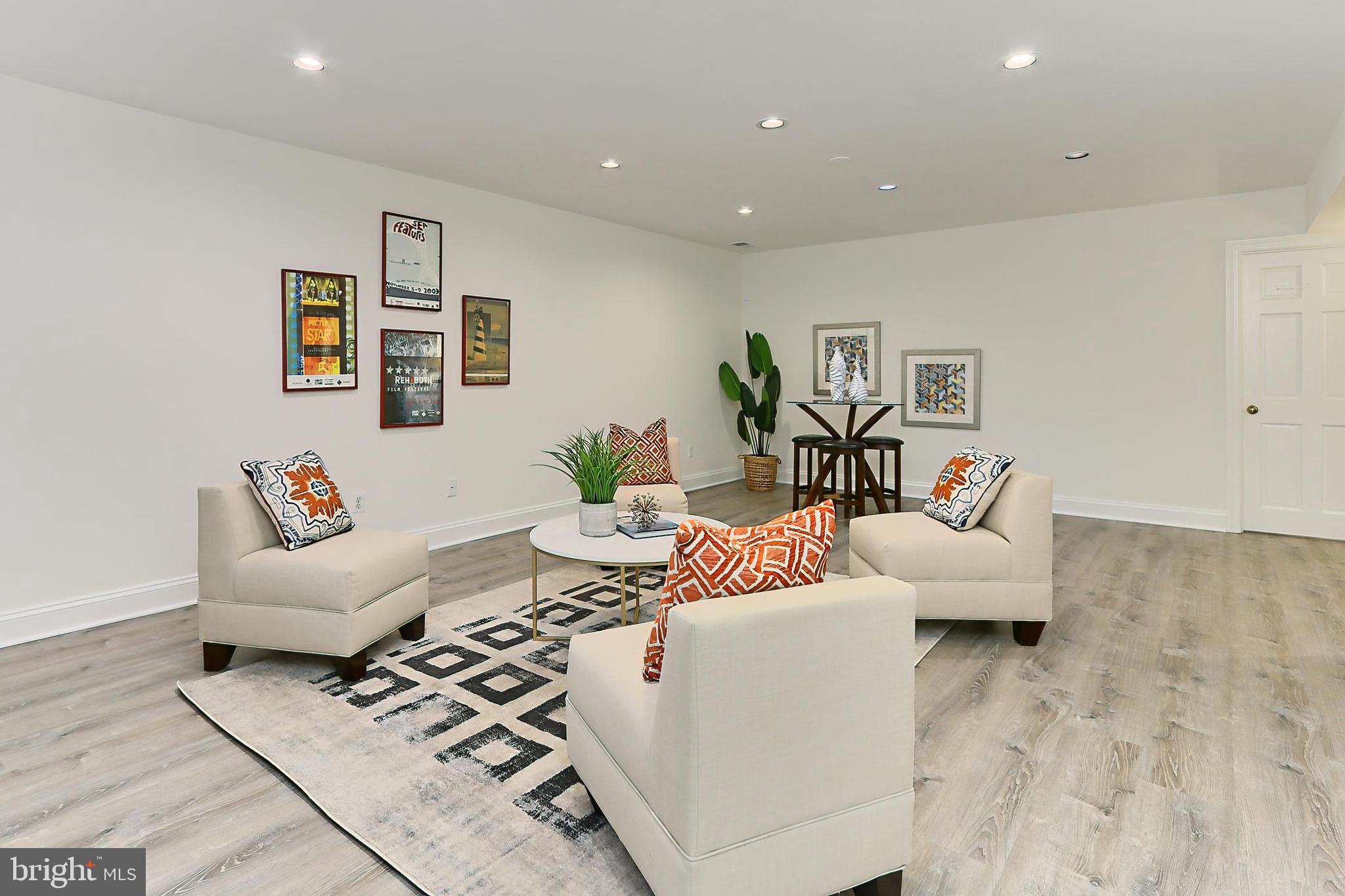 FRANKLIN PARK - Residential