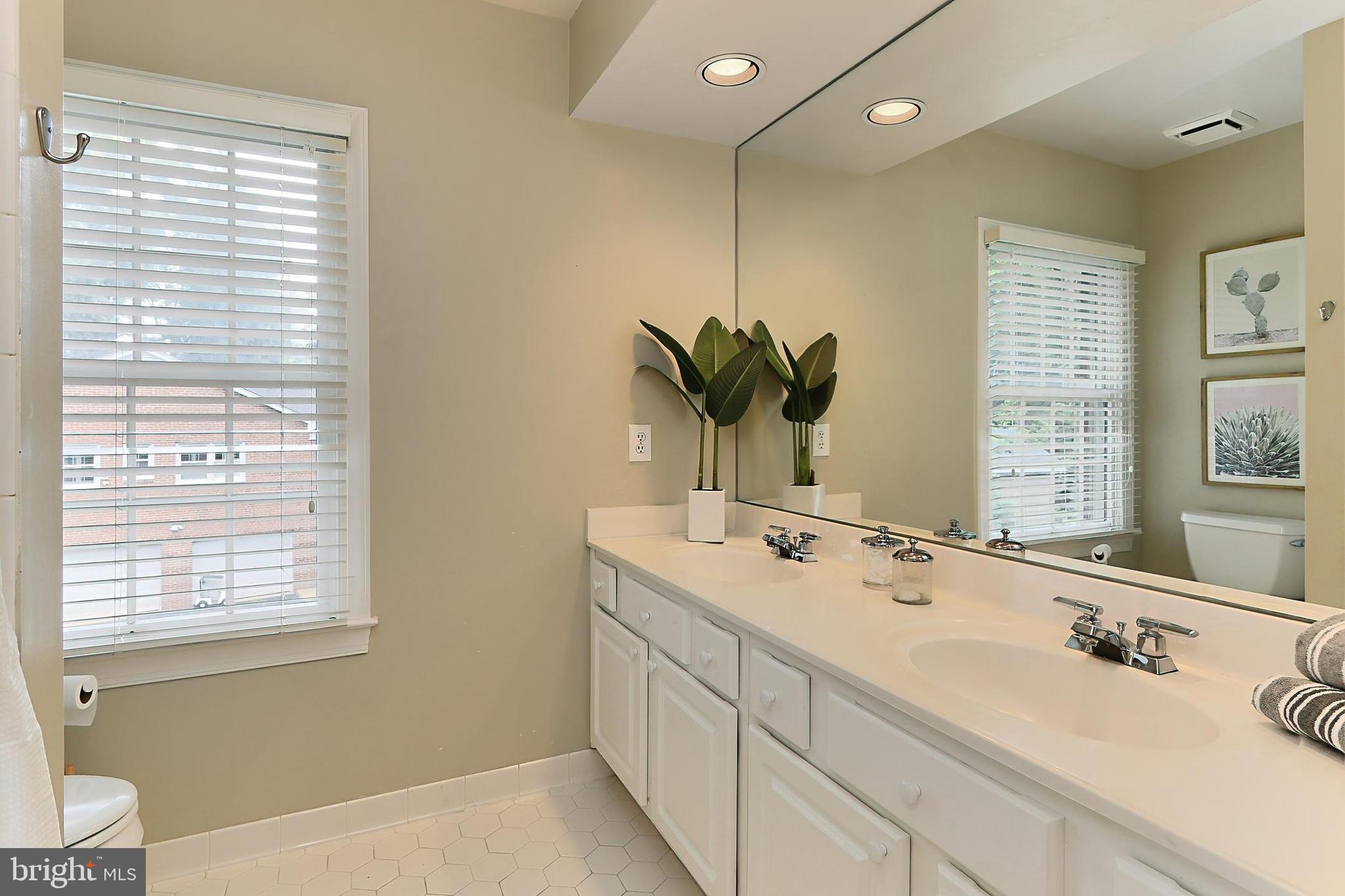 FRANKLIN PARK - Residential