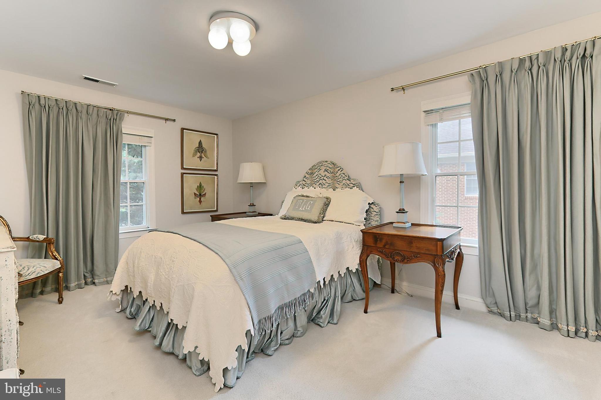 FRANKLIN PARK - Residential