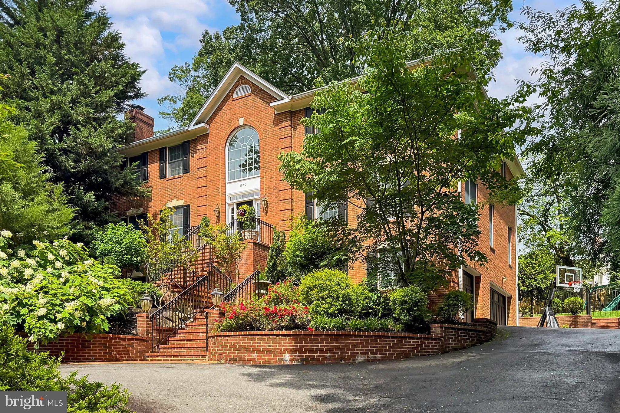 FRANKLIN PARK - Residential