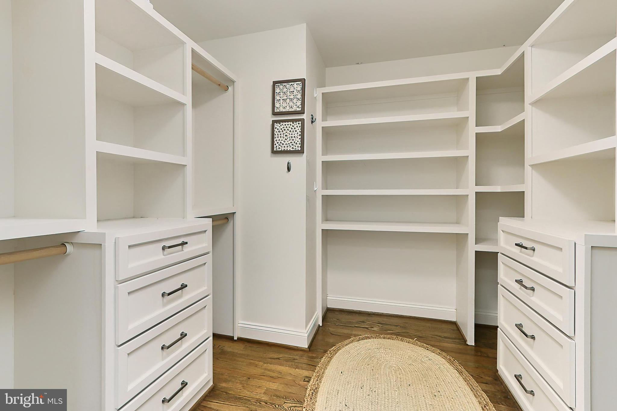 FRANKLIN PARK - Residential