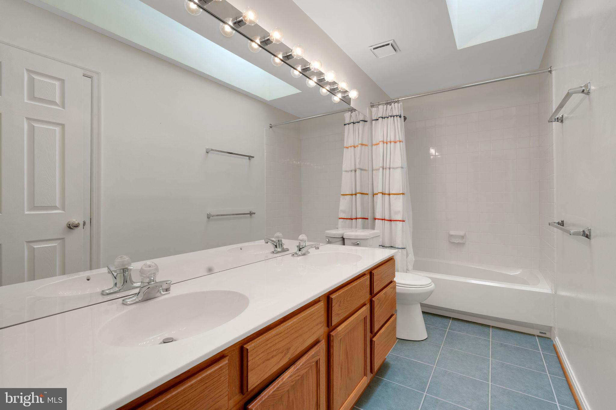 WELLINGTON - Residential