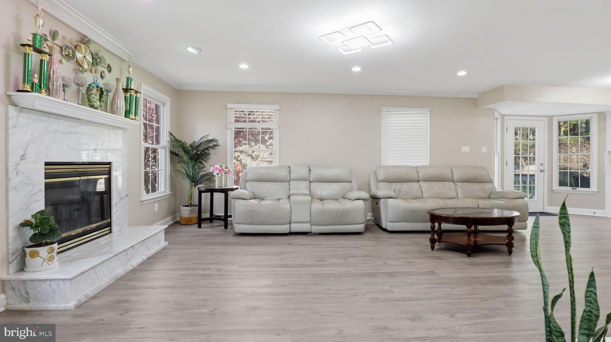 MAPLE FOREST - Residential