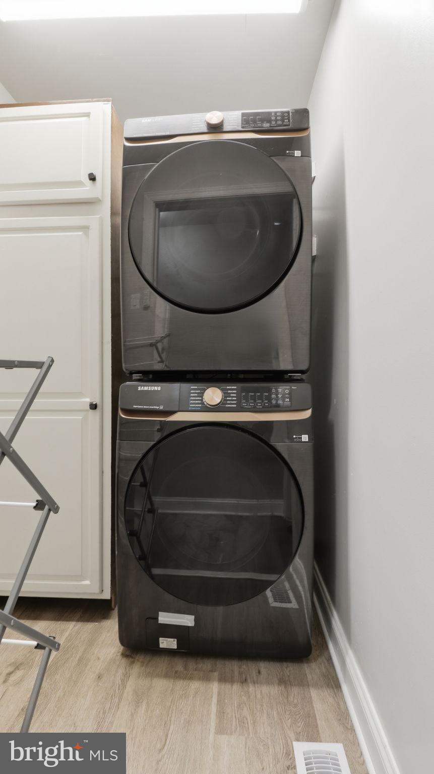 MAPLE FOREST - Residential