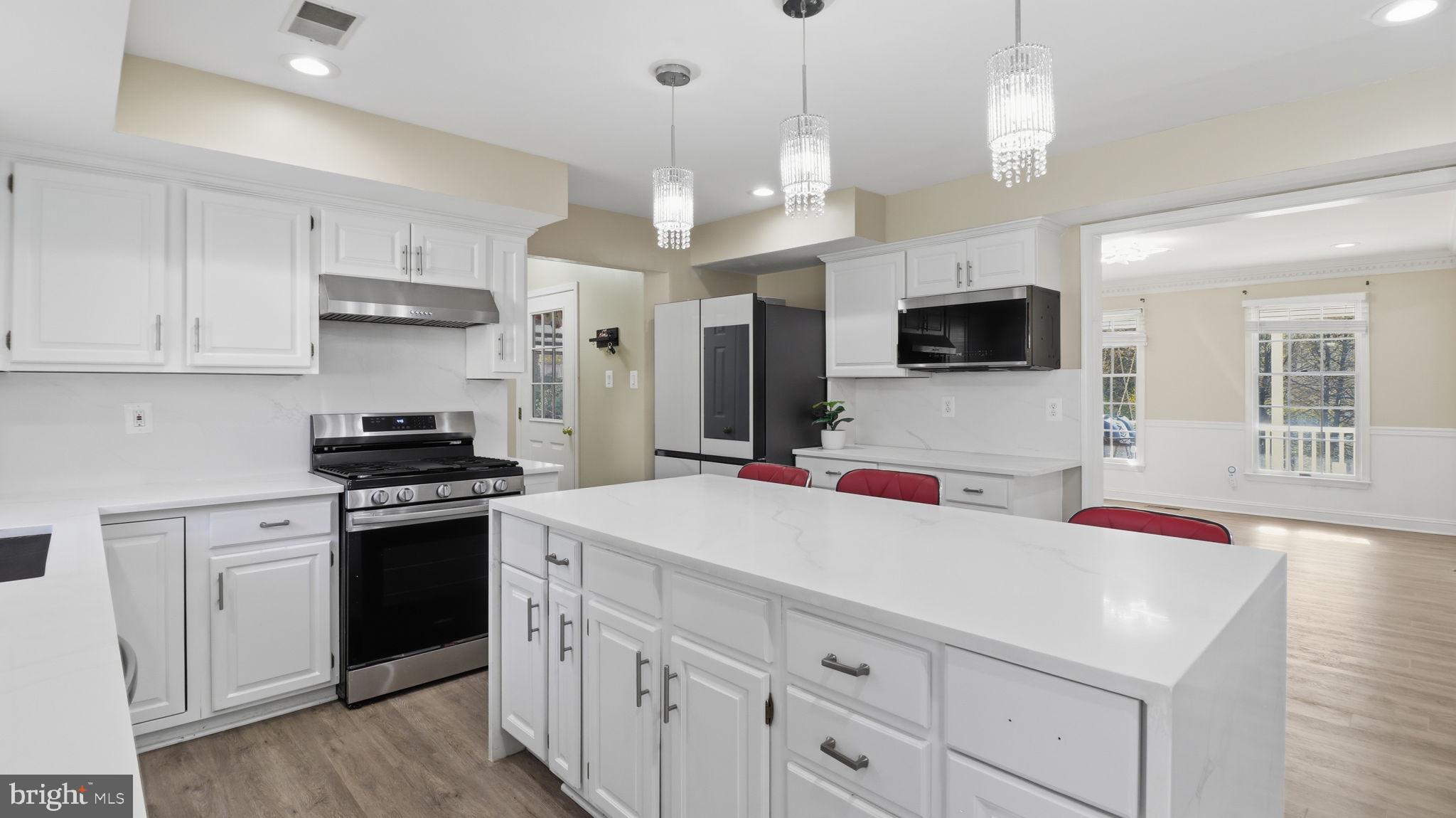 MAPLE FOREST - Residential