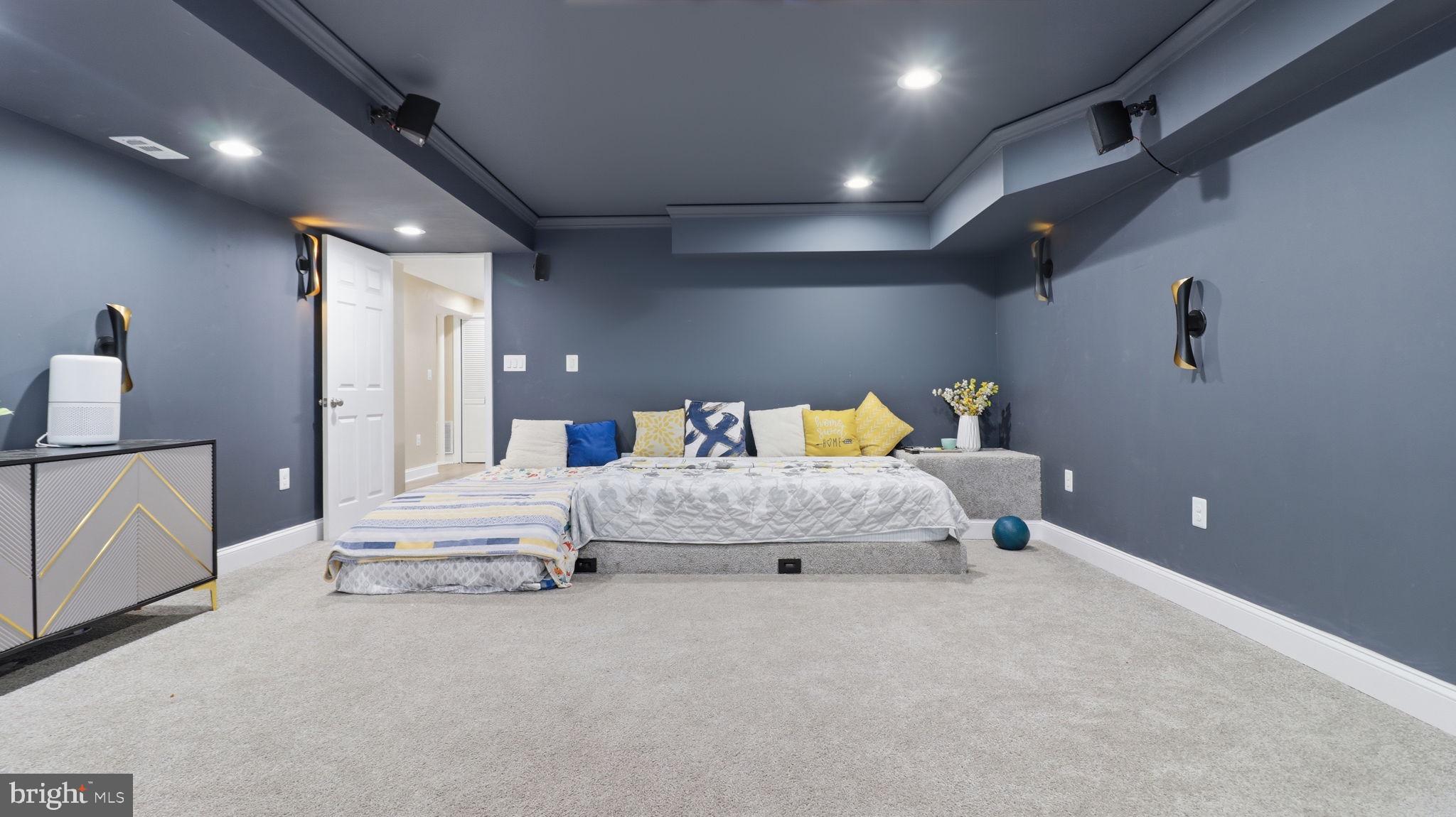 MAPLE FOREST - Residential