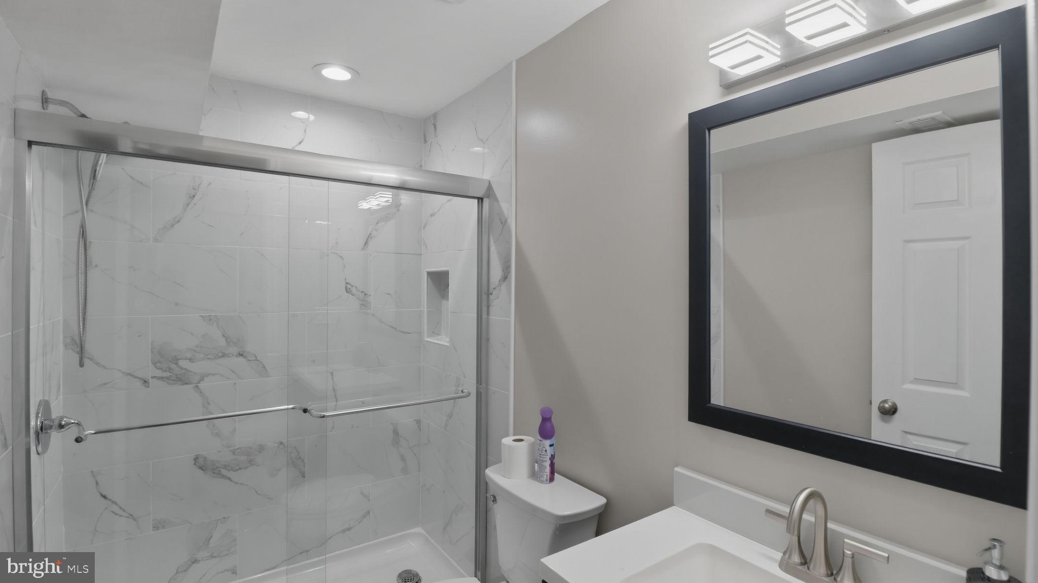 MAPLE FOREST - Residential