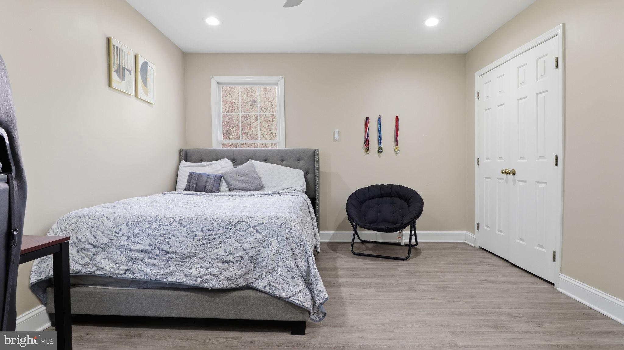 MAPLE FOREST - Residential