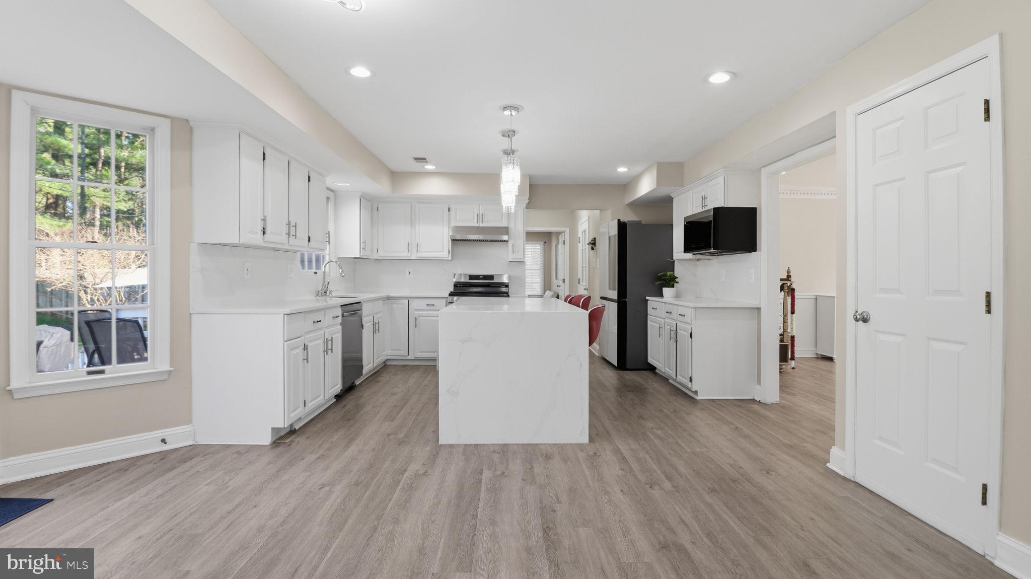 MAPLE FOREST - Residential