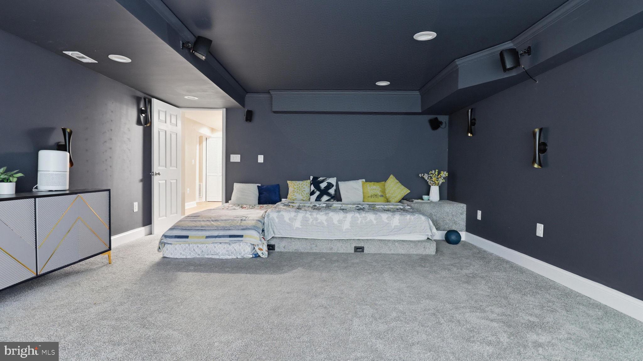 MAPLE FOREST - Residential