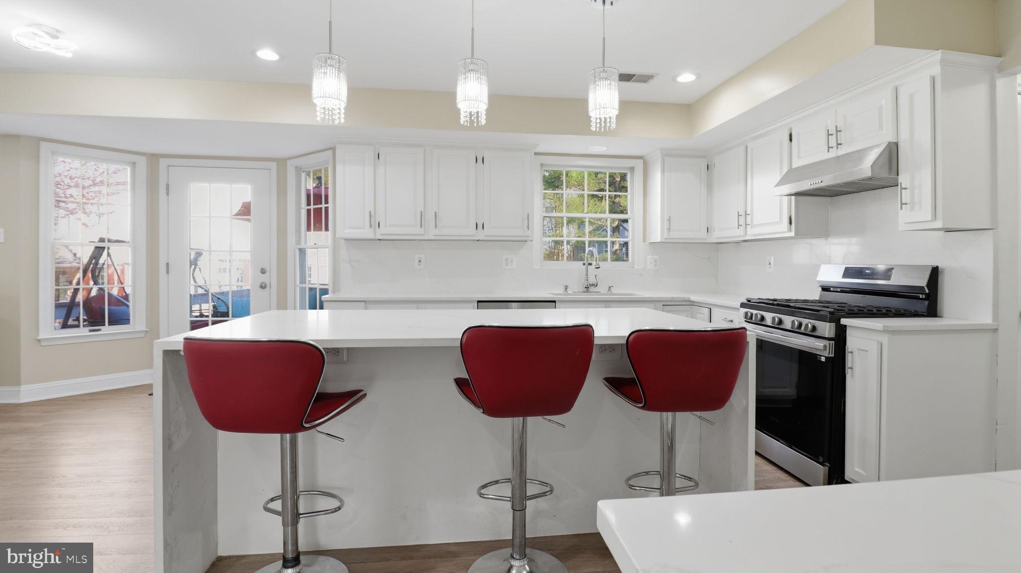 MAPLE FOREST - Residential