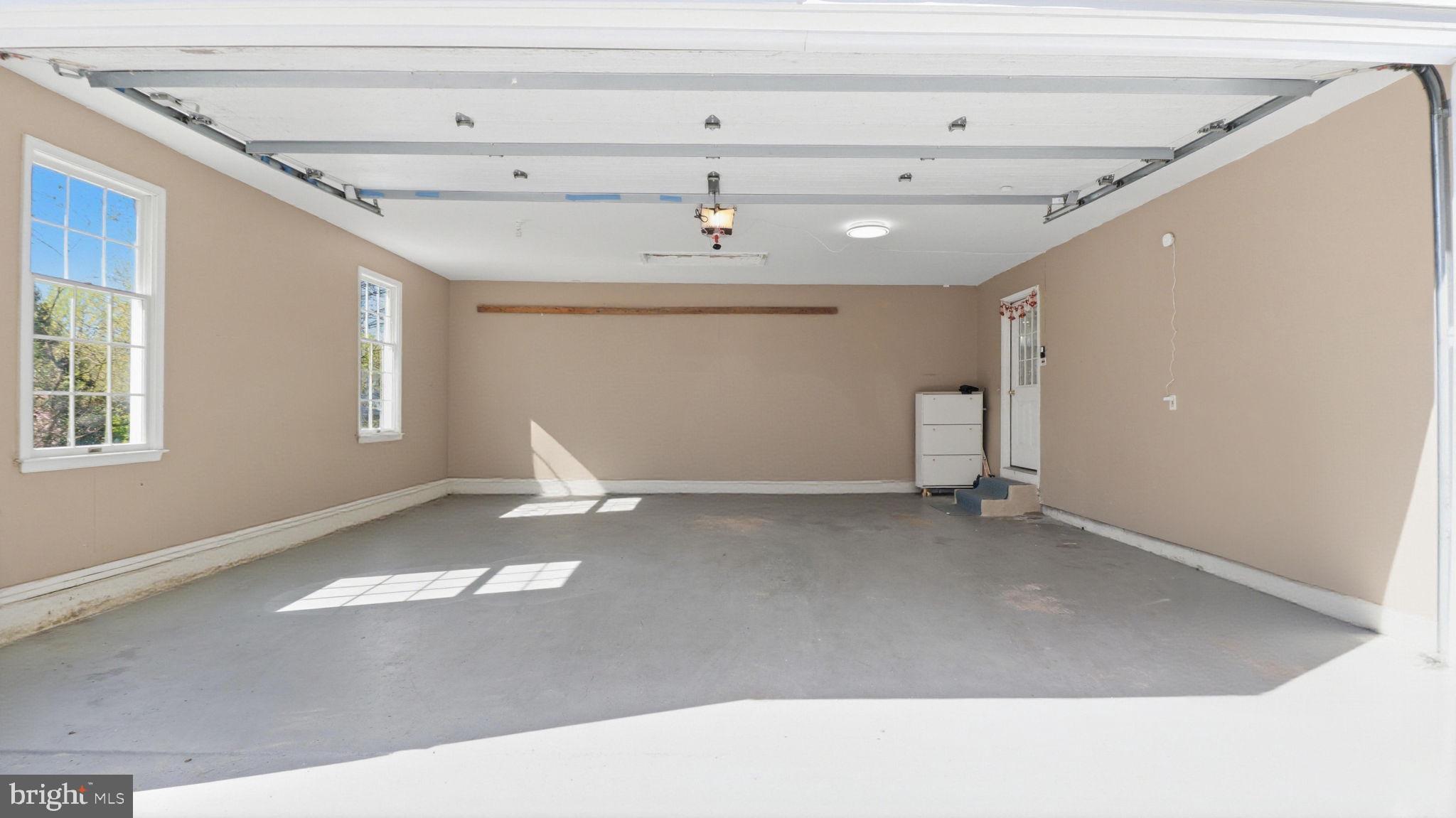 MAPLE FOREST - Residential