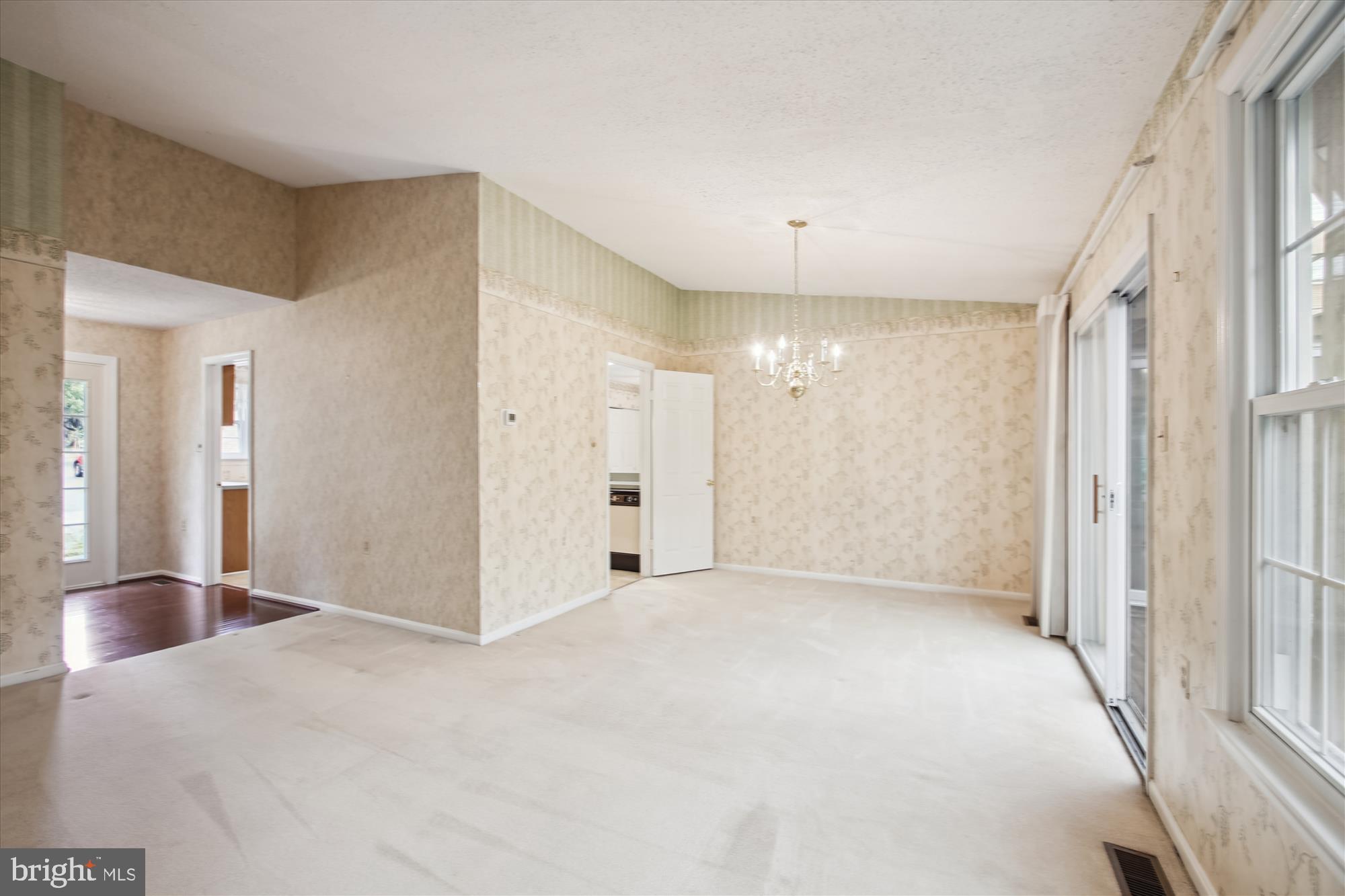 HERITAGE HARBOUR - Residential