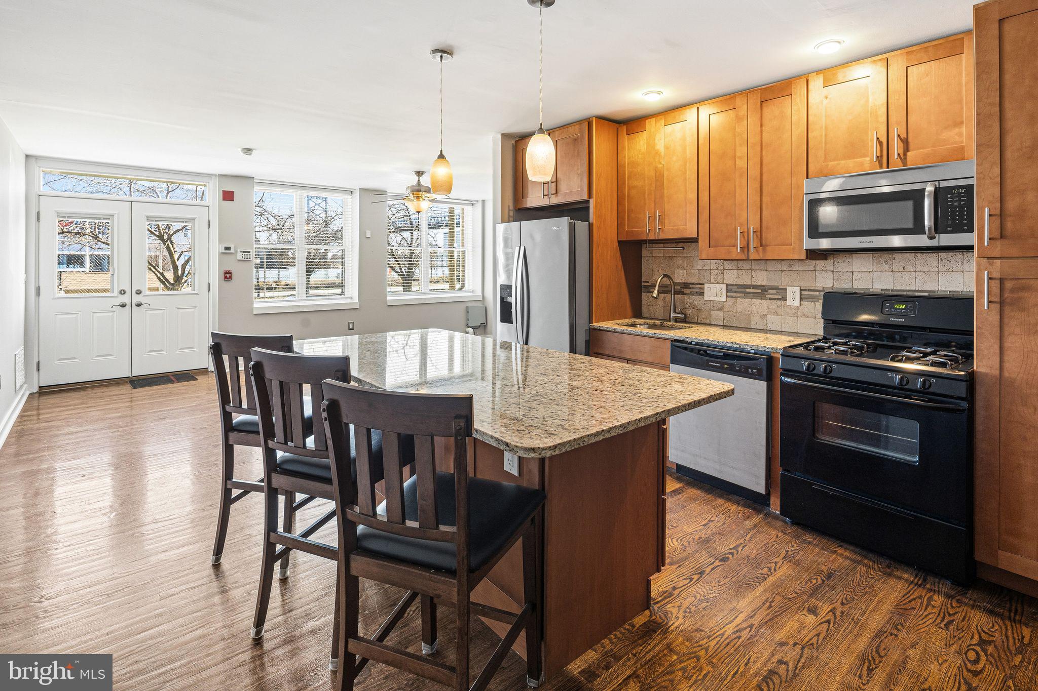 OLD CITY - Residential