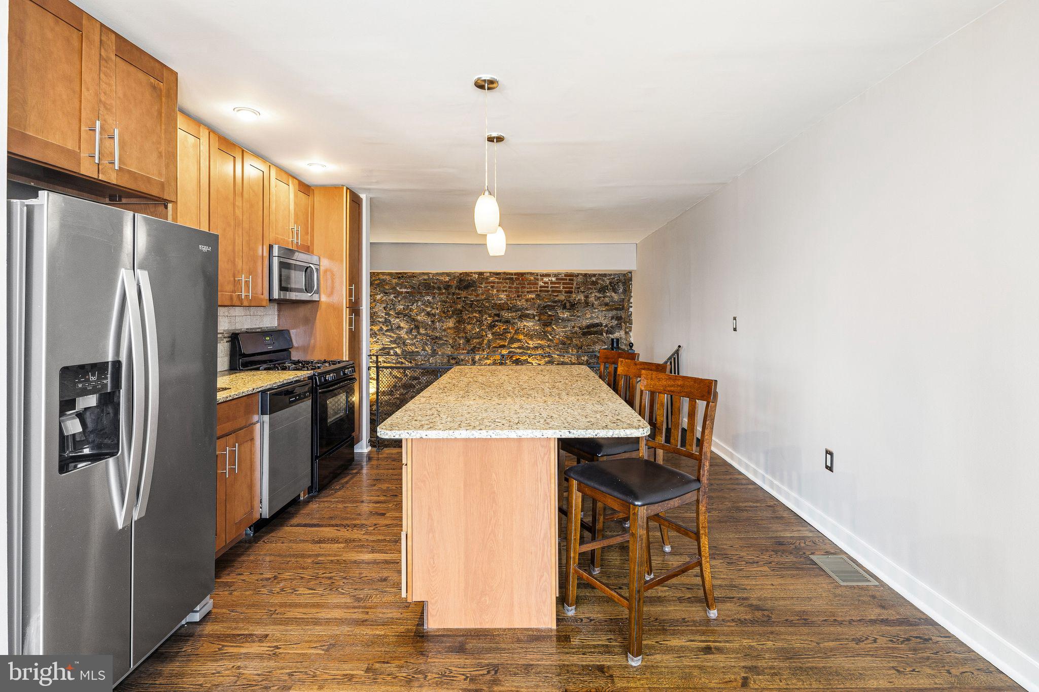 OLD CITY - Residential