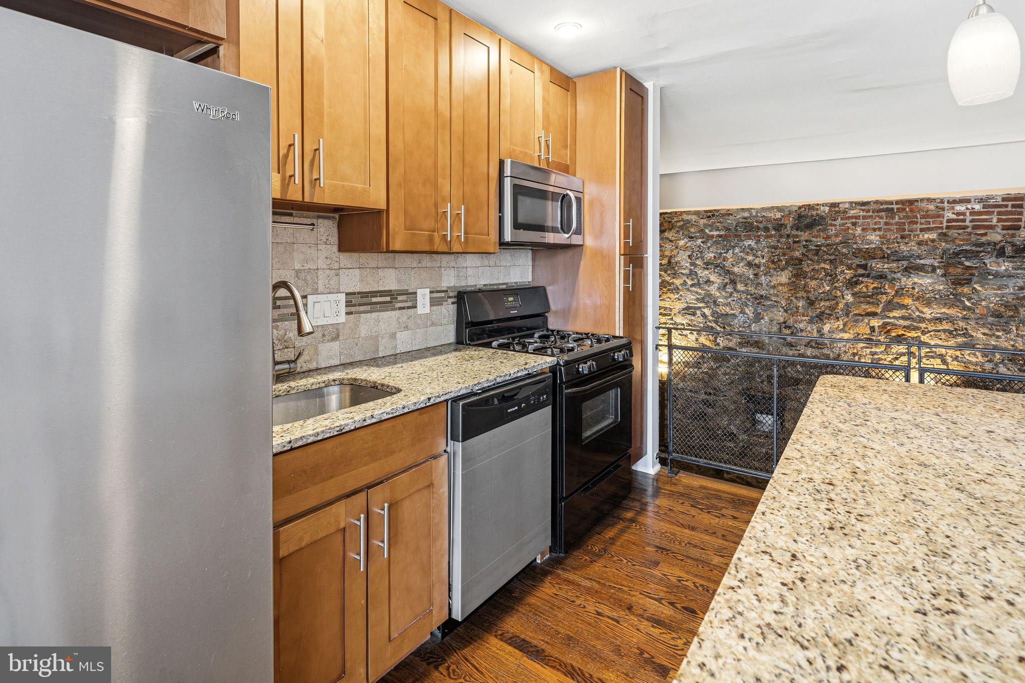 OLD CITY - Residential